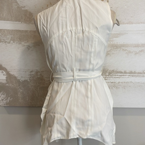 NWT BEBE DECO DOLL WHITE WRAP TOP SIZE 0 - Picture 3 of 6